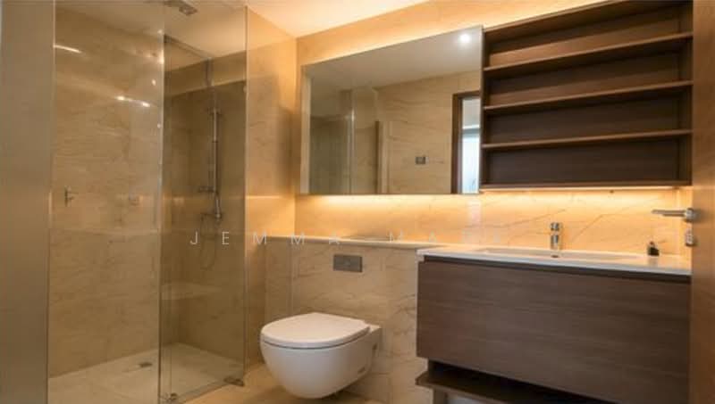 Queens Peak, 1 Dundee Road, 1 Bedroom, 431 sqft, Condominium For Rent, by Jemma Mark, 500207329 - Bathroom - PropertyGuru.com.sg