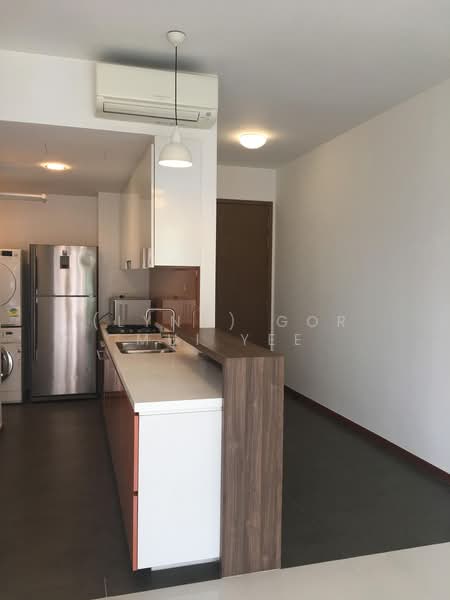 Double Bay Residences, 17A Simei Street 4, 2 Bedrooms, 936 sqft, Condominium For Rent, by (Lynn) Gor Mui Yee, 500207330 - Kitchen - PropertyGuru.com.sg