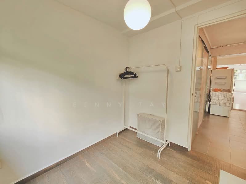 9 Holland Avenue, 9 Holland Avenue, 2 Bedrooms, 786 sqft, HDB Flat For Rent, by Benny Tay, 500207332 - PropertyGuru.com.sg
