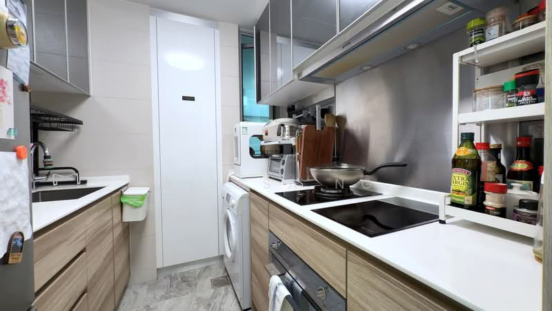 Stars of Kovan, 980 Upper Serangoon Road, 2 Bedrooms, 732 sqft, Condominium For Sale, by Alyssa Ng, 500207338 - Kitchen - PropertyGuru.com.sg