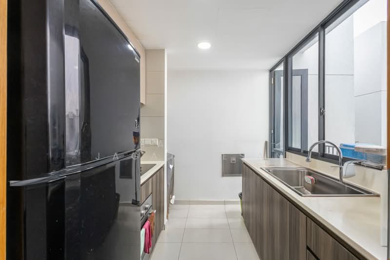 8 @ Woodleigh, 8 Woodleigh Close, 3 Bedrooms, 1,163 sqft, Condominium For Rent, by Sanche Jagatheesan, 500207346 - Kitchen - PropertyGuru.com.sg