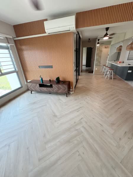 682A Edgedale Plains, 682A Edgedale Plains, 3 Bedrooms, 1,001 sqft, HDB Flat For Rent, by Ken Neo, 500207350 - Living Room - PropertyGuru.com.sg