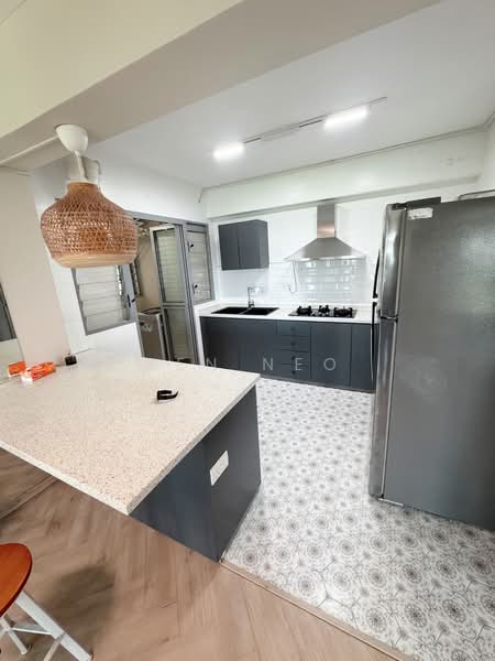 682A Edgedale Plains, 682A Edgedale Plains, 3 Bedrooms, 1,001 sqft, HDB Flat For Rent, by Ken Neo, 500207350 - Kitchen - PropertyGuru.com.sg