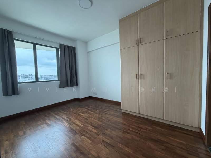 Palm Gardens, 2D Hong San Walk, 2 Bedrooms, 958 sqft, Condominium For Rent, by Vivien Mok (莫琍清), 500207355 - Bedroom - PropertyGuru.com.sg