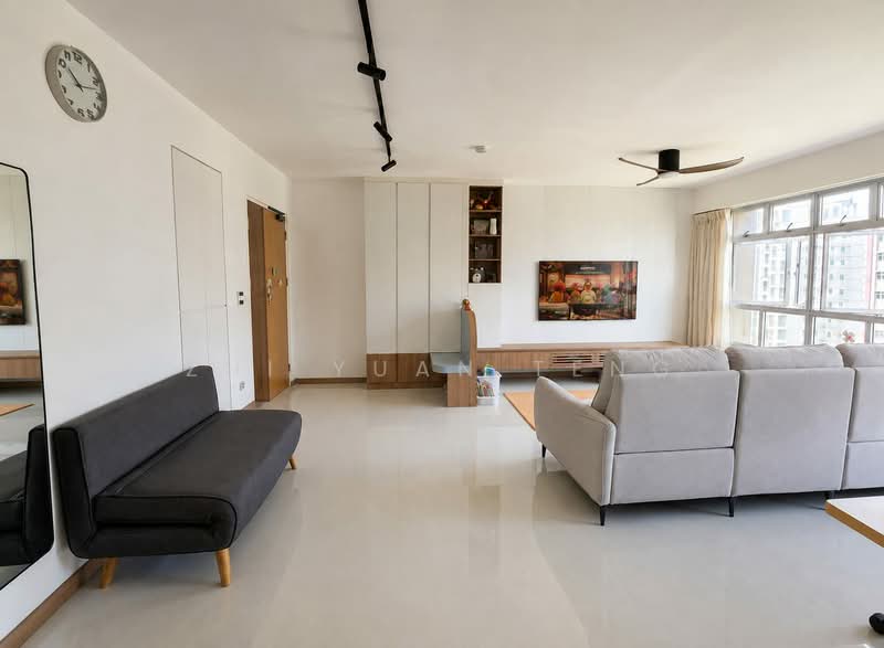 228A Punggol Field, 228A Punggol Field, Hougang / Punggol / Sengkang, 3 Bedrooms, 1,206 sqft, HDB Flat For Sale, by Zhi Yuan Teng, 500207356 - Living Room - PropertyGuru.com.sg