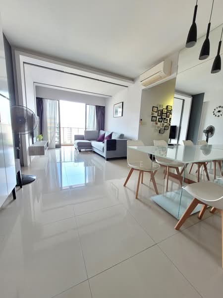 334C Anchorvale Crescent, 334C Anchorvale Crescent, 3 Bedrooms, 1,022 sqft, HDB Flat For Sale, by Tony Lee, 500207364 - Living Room - PropertyGuru.com.sg