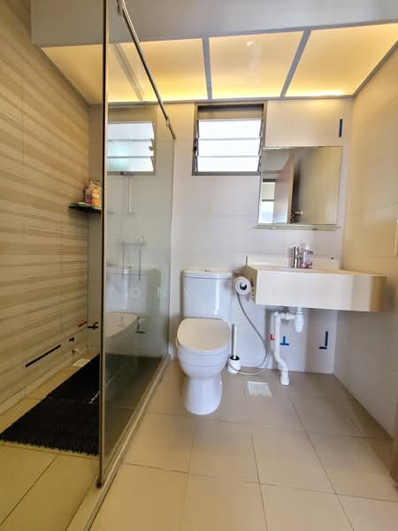 334C Anchorvale Crescent, 334C Anchorvale Crescent, 3 Bedrooms, 1,022 sqft, HDB Flat For Sale, by Tony Lee, 500207364 - Bathroom - PropertyGuru.com.sg