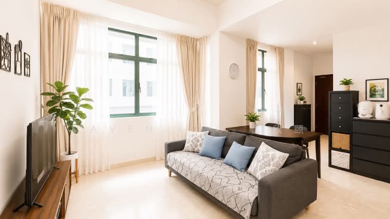 Tanglin Regency, 381 Tanglin Road, 2 Bedrooms, 710 sqft, Condominium For Rent, by Laven Loo 吕欣颐, 500207365 - PropertyGuru.com.sg