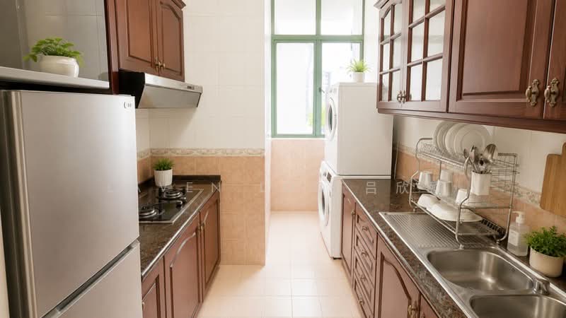 Tanglin Regency, 381 Tanglin Road, 2 Bedrooms, 710 sqft, Condominium For Rent, by Laven Loo 吕欣颐, 500207365 - PropertyGuru.com.sg