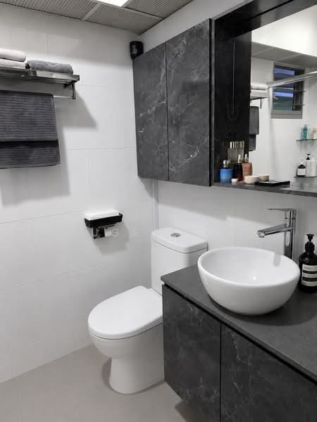 82B Circuit Road, 82B Circuit Road, 3 Bedrooms, 1,001 sqft, HDB Flat For Sale, by Eugene Aw, 500207367 - Bathroom - PropertyGuru.com.sg
