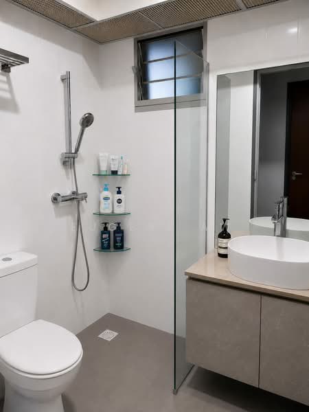 82B Circuit Road, 82B Circuit Road, 3 Bedrooms, 1,001 sqft, HDB Flat For Sale, by Eugene Aw, 500207367 - Bathroom - PropertyGuru.com.sg