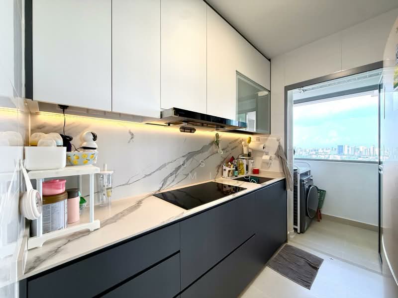 30 Margaret Drive, 30 Margaret Drive, 2 Bedrooms, 667 sqft, HDB Flat For Sale, by Sergius Seah Weiming, 500207369 - Kitchen - PropertyGuru.com.sg