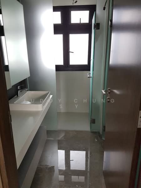 River Isles, Punggol Central, 5 Bedrooms, 1,475 sqft, Condominium For Rent, by Juddy Chung S Y, 500207389 - Bathroom - PropertyGuru.com.sg