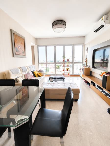 Astor, 51C Lengkong Empat, 3 Bedrooms, 1,173 sqft, Condominium For Sale, by Lawrence Quek, 500207392 - Living Room - PropertyGuru.com.sg