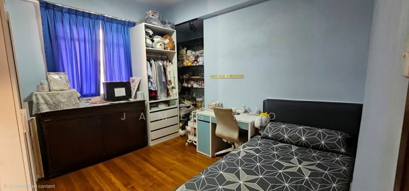 Villa Marina, 25 Jalan Sempadan, 3 Bedrooms, 1,130 sqft, Condominium For Sale, by James Yeo, 500207408 - Bedroom - PropertyGuru.com.sg
