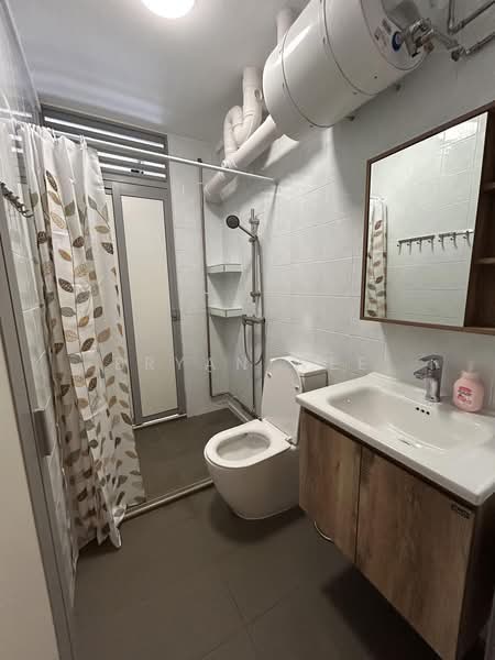 155 Gangsa Road, 155 Gangsa Road, 4 Bedrooms, 1,506 sqft, HDB Flat For Rent, by Bryan Wee, 500207409 - Bathroom - PropertyGuru.com.sg