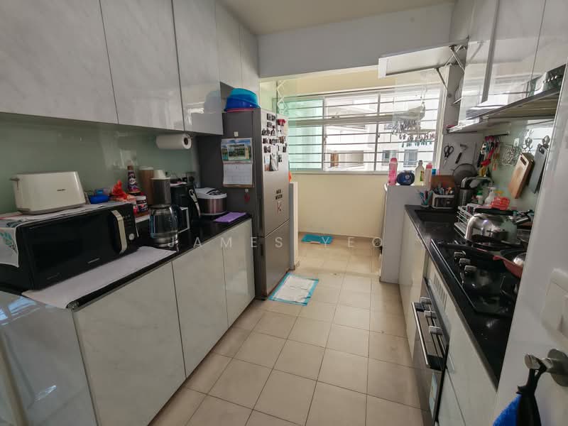 188C Bedok North Street 4, 188C Bedok North Street 4, 3 Bedrooms, 1,001 sqft, HDB Flat For Sale, by James Yeo, 500207412 - Kitchen - PropertyGuru.com.sg