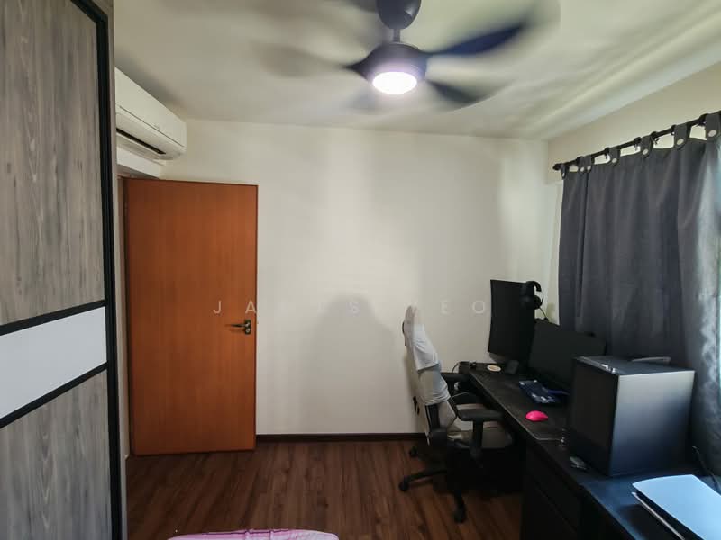 188C Bedok North Street 4, 188C Bedok North Street 4, 3 Bedrooms, 1,001 sqft, HDB Flat For Sale, by James Yeo, 500207412 - Study - PropertyGuru.com.sg