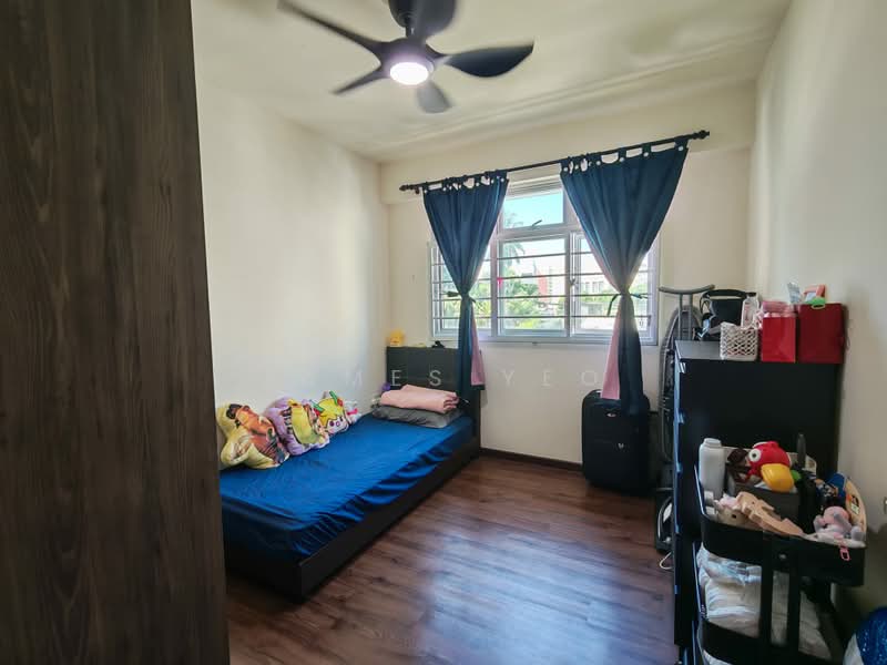 188C Bedok North Street 4, 188C Bedok North Street 4, 3 Bedrooms, 1,001 sqft, HDB Flat For Sale, by James Yeo, 500207412 - Bedroom - PropertyGuru.com.sg