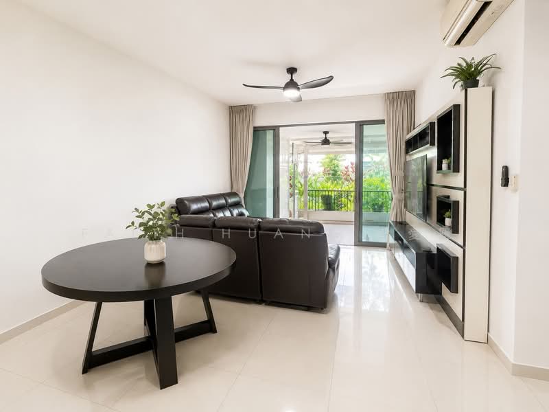 Eight Courtyards, 2 Canberra Drive, 3 Bedrooms, 1,399 sqft, Condominium For Sale, by Faith Huang 黄愛雁, 500207425 - Living Room - PropertyGuru.com.sg