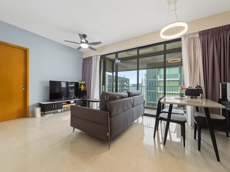 La Fiesta, 66 Sengkang Square, 2 Bedrooms, 753 sqft, Condominium For Sale, by Joshua Soh, 500207429 - Living Dining - PropertyGuru.com.sg