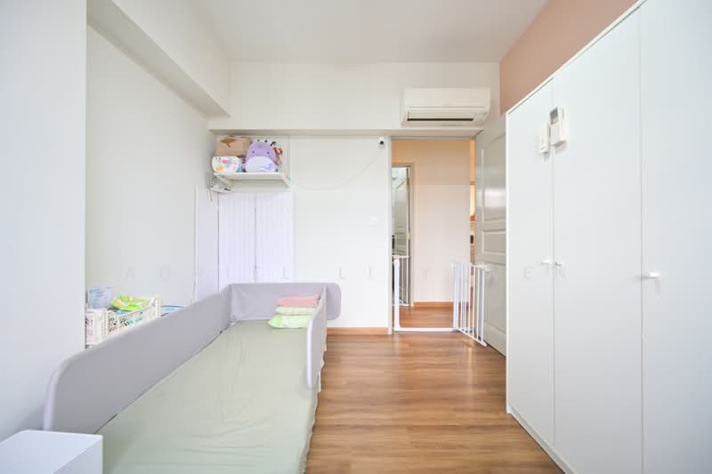 229B Sumang Lane, 229B Sumang Lane, 4 Bedrooms, 1,216 sqft, HDB Flat For Sale, by Adriel Li Yewen, 500207431 - Bedroom - PropertyGuru.com.sg