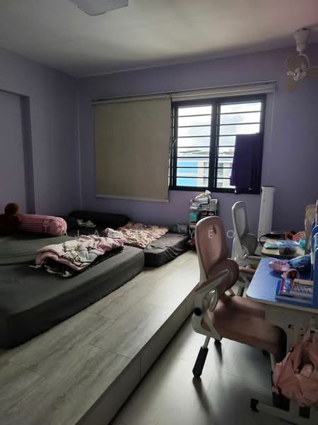 109 Pasir Ris Street 11, 109 Pasir Ris Street 11, 4 Bedrooms, 1,324 sqft, HDB Flat For Sale, by James Yeo, 500207434 - Bedroom - PropertyGuru.com.sg