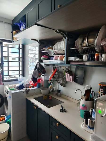 109 Pasir Ris Street 11, 109 Pasir Ris Street 11, 4 Bedrooms, 1,324 sqft, HDB Flat For Sale, by James Yeo, 500207434 - Kitchen - PropertyGuru.com.sg
