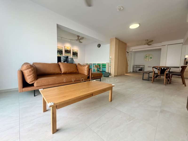420C Northshore Drive, 420C Northshore Drive, 3 Bedrooms, 1,237 sqft, HDB Flat For Sale, by Evon Ng, 500207438 - Living Room - PropertyGuru.com.sg