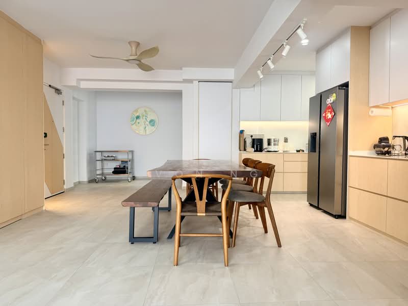 420C Northshore Drive, 420C Northshore Drive, 3 Bedrooms, 1,237 sqft, HDB Flat For Sale, by Evon Ng, 500207438 - Dining Room - PropertyGuru.com.sg