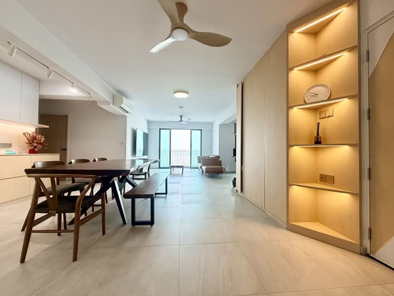 420C Northshore Drive, 420C Northshore Drive, 3 Bedrooms, 1,237 sqft, HDB Flat For Sale, by Evon Ng, 500207438 - Living and Dining - PropertyGuru.com.sg