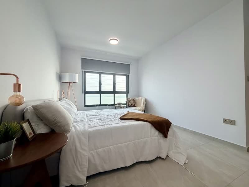 420C Northshore Drive, 420C Northshore Drive, 3 Bedrooms, 1,237 sqft, HDB Flat For Sale, by Evon Ng, 500207438 - Master Bedroom - PropertyGuru.com.sg
