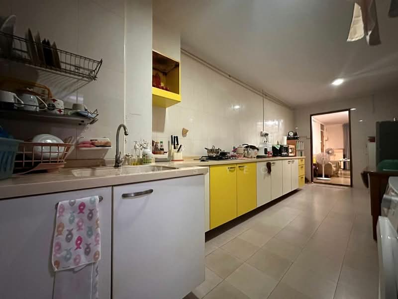 131 Bishan Street 12, 131 Bishan Street 12, 3 Bedrooms, 1,130 sqft, HDB Flat For Sale, by James Yeo, 500207448 - Kitchen - PropertyGuru.com.sg