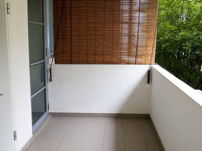 Viz at Holland, 221 Queensway, 2 Bedrooms, 1,108 sqft, Condominium For Sale, by Tan Hao Feng, 500207453 - Balcony - PropertyGuru.com.sg