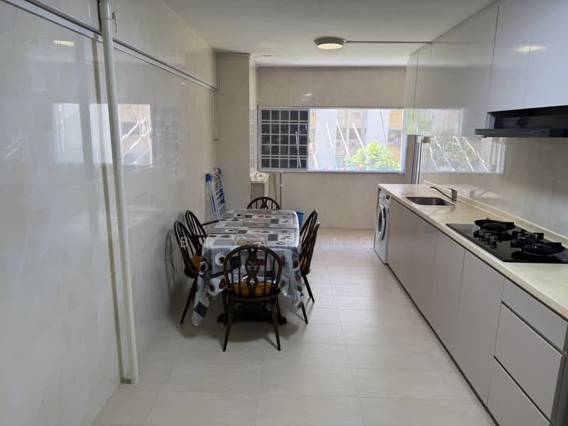 61 Telok Blangah Heights, 61 Telok Blangah Heights, 2 Bedrooms, 721 sqft, HDB Flat For Rent, by Bryan Ng, 500207455 - Kitchen - PropertyGuru.com.sg