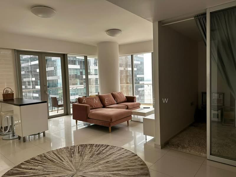One Shenton, 1 Shenton Way, 1 Bedroom, 1,001 sqft, Condominium For Sale, by Shanel Liew, 500207456 - Living Room - PropertyGuru.com.sg