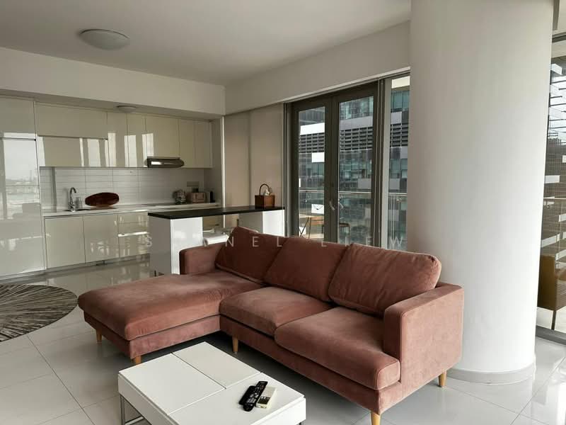 One Shenton, 1 Shenton Way, 1 Bedroom, 1,001 sqft, Condominium For Sale, by Shanel Liew, 500207456 - Living Room - PropertyGuru.com.sg