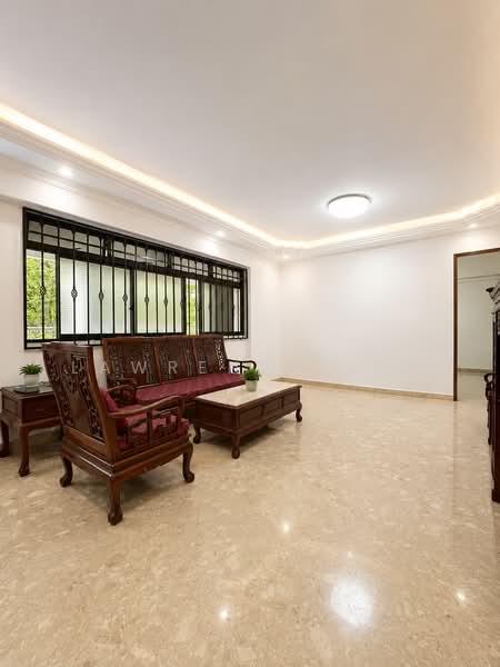 190B Rivervale Drive, 190B Rivervale Drive, 3 Bedrooms, 1,033 sqft, HDB Flat For Sale, by Lawrence Lim, 500207458 - Living Room - PropertyGuru.com.sg