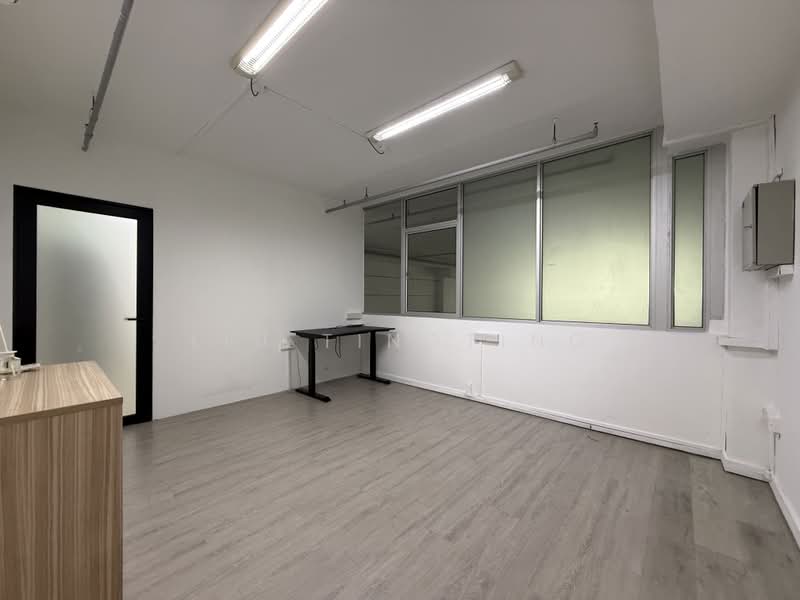 Enterprise Hub, 48 Toh Guan Road East, 800 sqft, Factory / Workshop (B2) For Rent, by Liu TingTing, 500207469 - Interior - CommercialGuru.com.sg