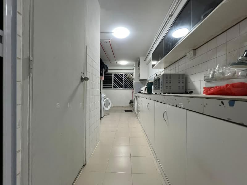 207 Petir Road, 207 Petir Road, 3 Bedrooms, 905 sqft, HDB Flat For Sale, by Sheila Chung, 500207474 - Kitchen - PropertyGuru.com.sg