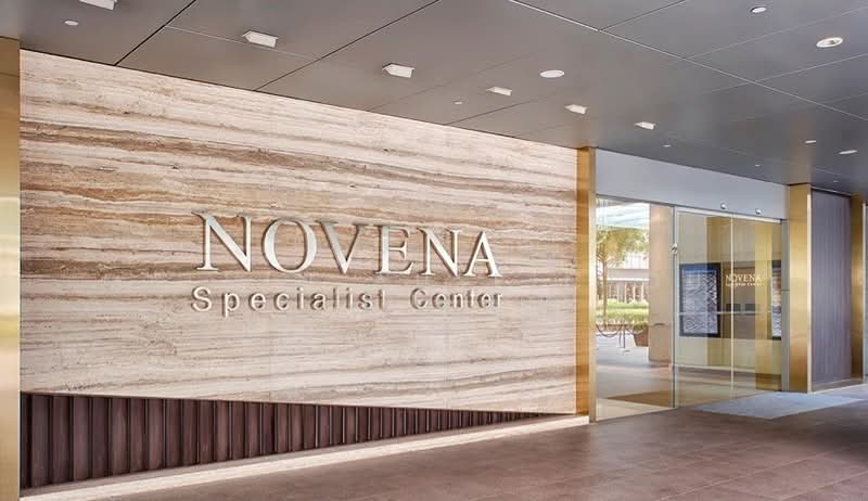 Novena Specialist Center, 8 Sinaran Drive, Newton / Novena, 504 sqft, Medical For Rent, by Melvin Auspicious Lee 李俊豪, 500207489 - Entrance - CommercialGuru.com.sg