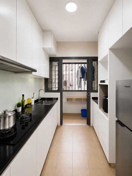 335C Anchorvale Crescent, 335C Anchorvale Crescent, 3 Bedrooms, 990 sqft, HDB Flat For Sale, by Cyan Ho (何永全), 500207495 - Kitchen - PropertyGuru.com.sg