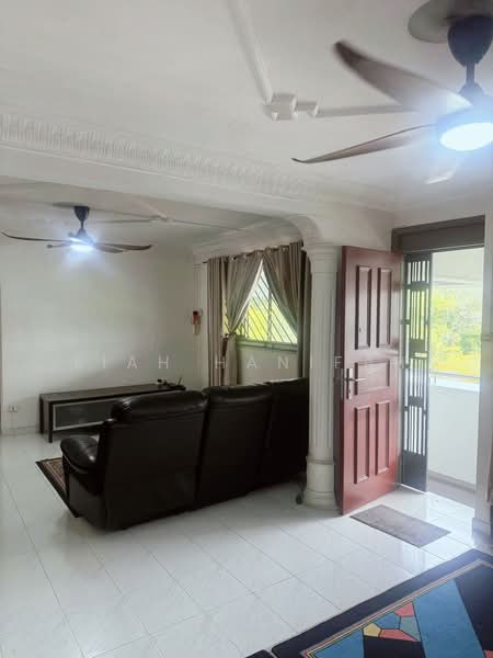 103 Teck Whye Lane, 103 Teck Whye Lane, 3 Bedrooms, 1,151 sqft, HDB Flat For Sale, by Liah Hanifah, 500207499 - Living Room - PropertyGuru.com.sg