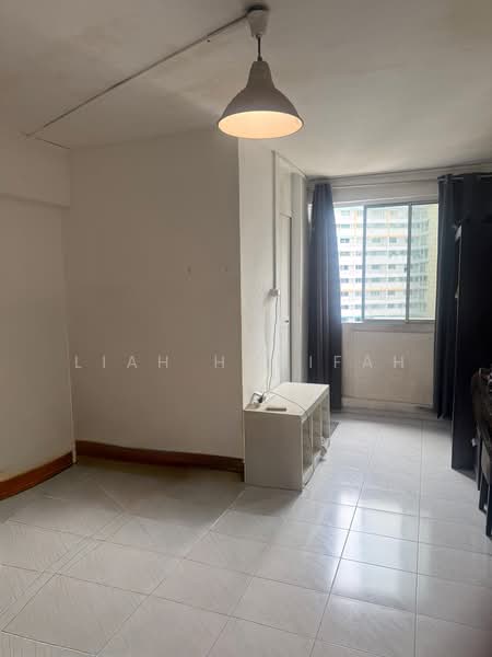 103 Teck Whye Lane, 103 Teck Whye Lane, 3 Bedrooms, 1,151 sqft, HDB Flat For Sale, by Liah Hanifah, 500207499 - Bedroom - PropertyGuru.com.sg