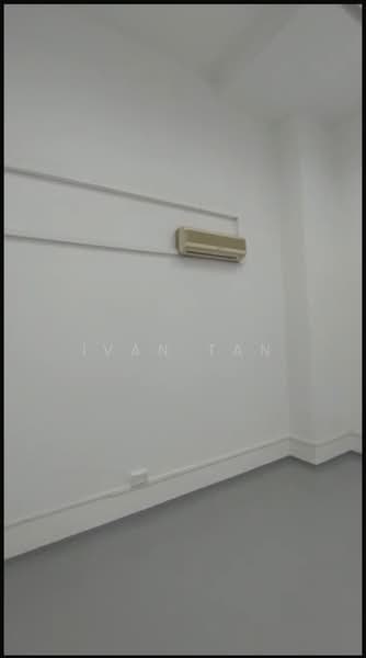 Midview Building, 50 Bukit Batok Street 23, 300 sqft, Light Industrial (B1) For Rent, by Ivan Tan, 500207500 - Interior - CommercialGuru.com.sg