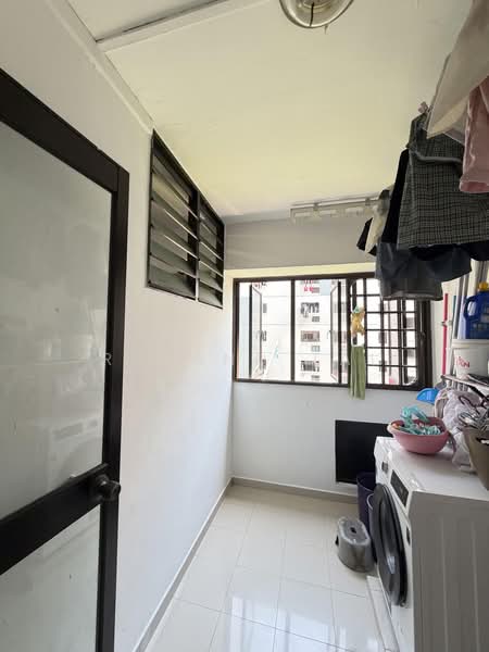 751 Woodlands Circle, 751 Woodlands Circle, 3 Bedrooms, 1,098 sqft, HDB Flat For Sale, by Roland Tai, 500207518 - Balcony - PropertyGuru.com.sg