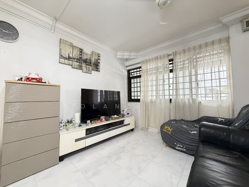 751 Woodlands Circle, 751 Woodlands Circle, 3 Bedrooms, 1,098 sqft, HDB Flat For Sale, by Roland Tai, 500207518 - Living Room - PropertyGuru.com.sg