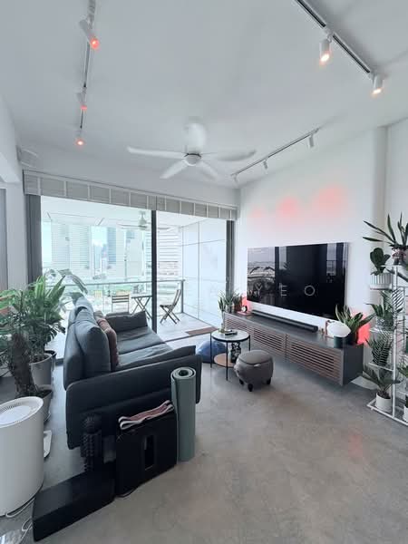 Concourse Skyline, 296 Beach Road, 1 Bedroom, 829 sqft, Condominium For Sale, by Anthea Yeo 杨丽娇, 500207520 - Living Room - PropertyGuru.com.sg
