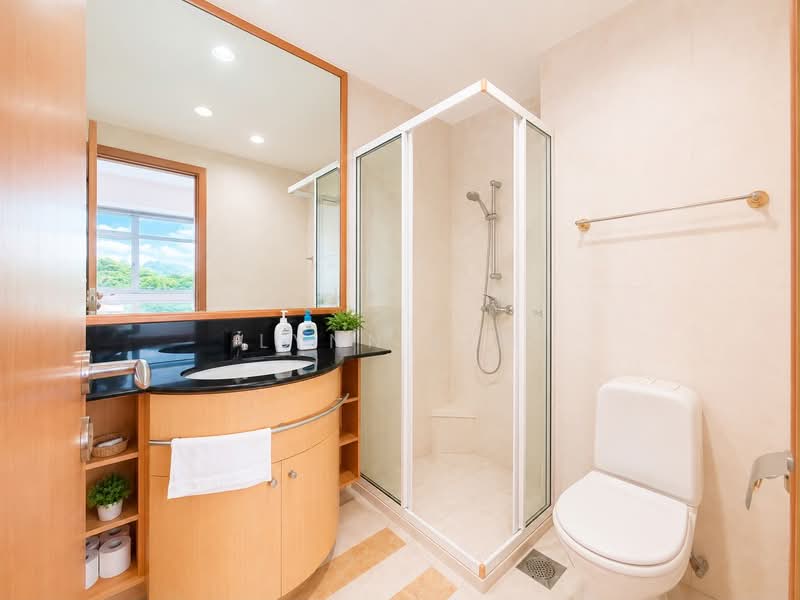 Summerhill, 50 Hume Avenue, 4 Bedrooms, 1,604 sqft, Condominium For Sale, by Lynn Lim, 500207522 - Bathroom - PropertyGuru.com.sg