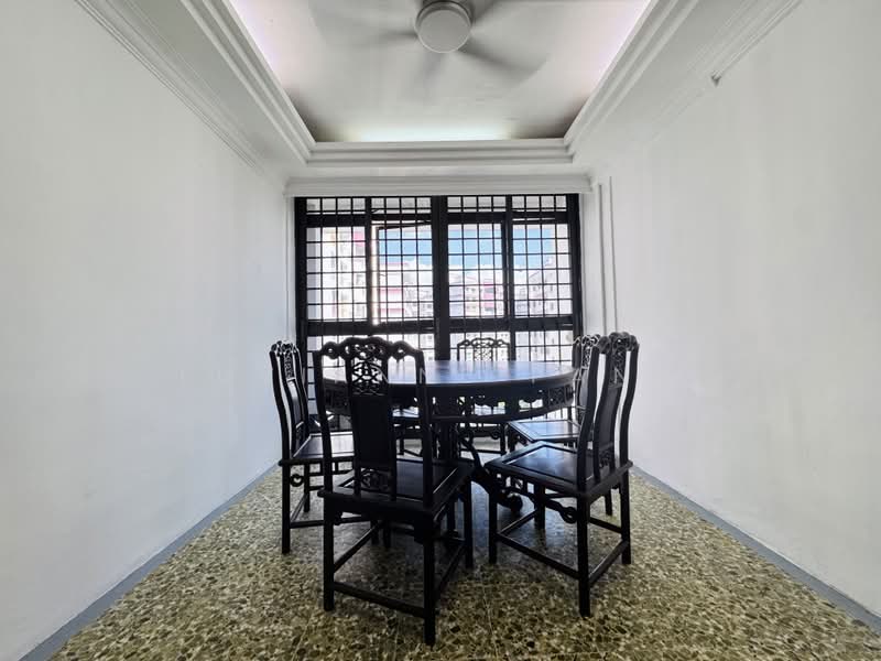 16 Hougang Avenue 3, 16 Hougang Avenue 3, Room Rental, 180 sqft, HDB Flat For Rent, by Luvianne Pang, 500207536 - Dining Room - PropertyGuru.com.sg